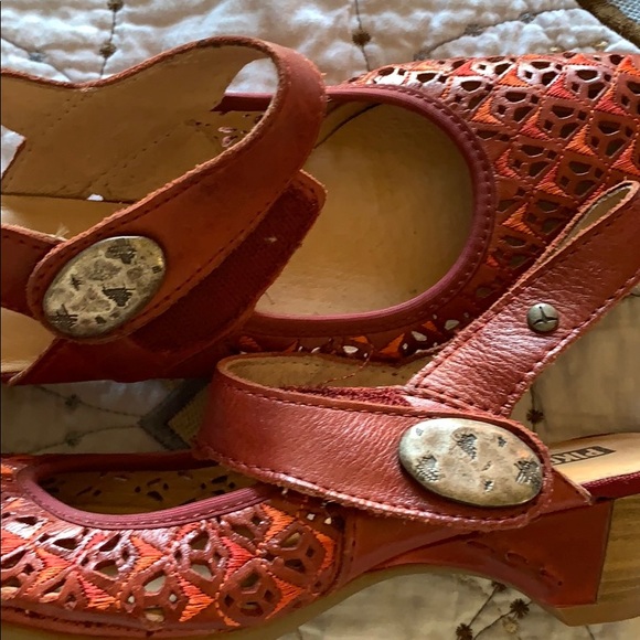 Pikolinos - Picture 2 of 6